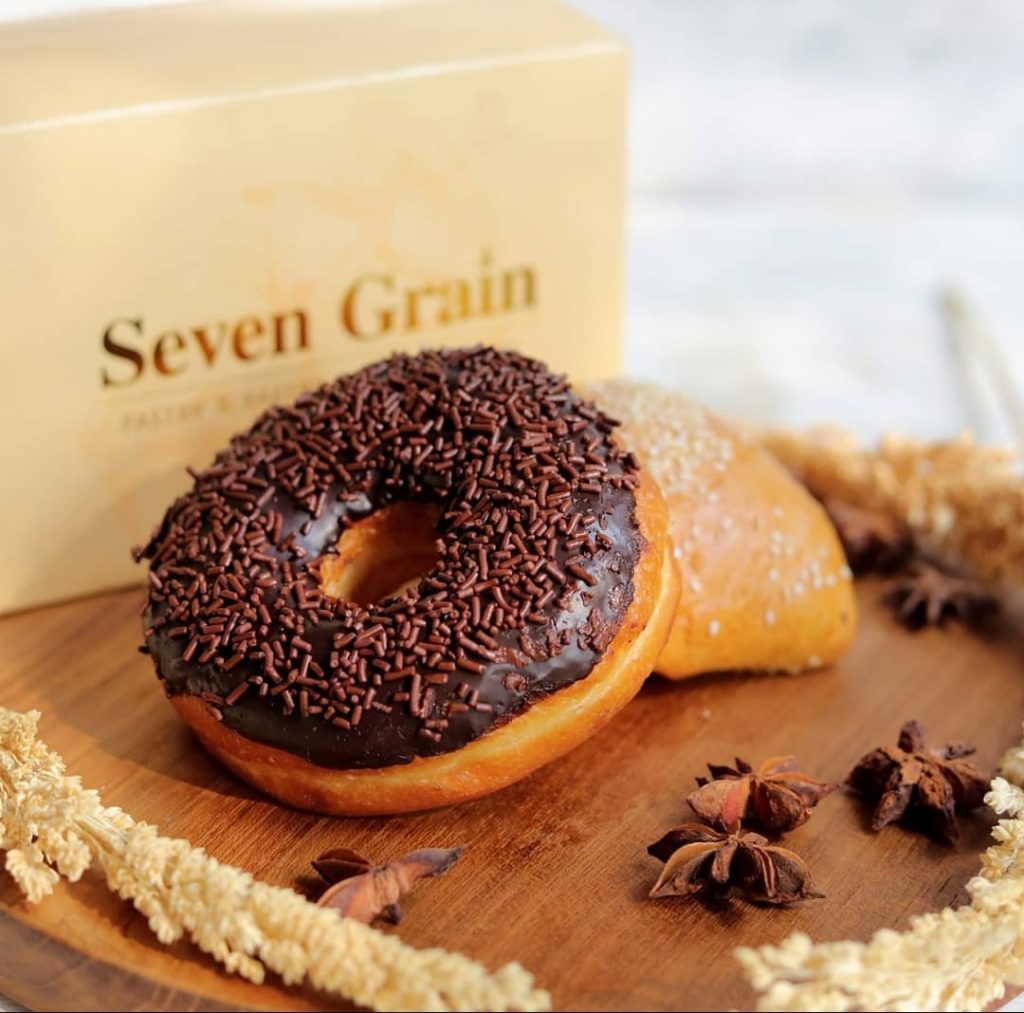 SEVEN GRAIN CAKES