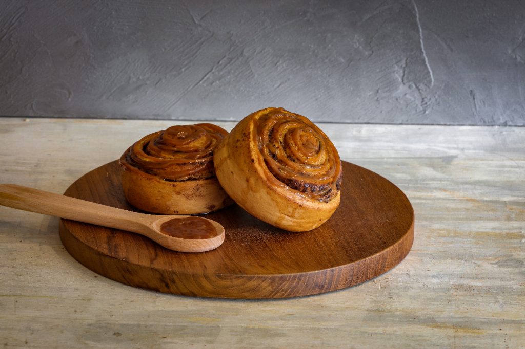 SEVEN GRAIN CAKES